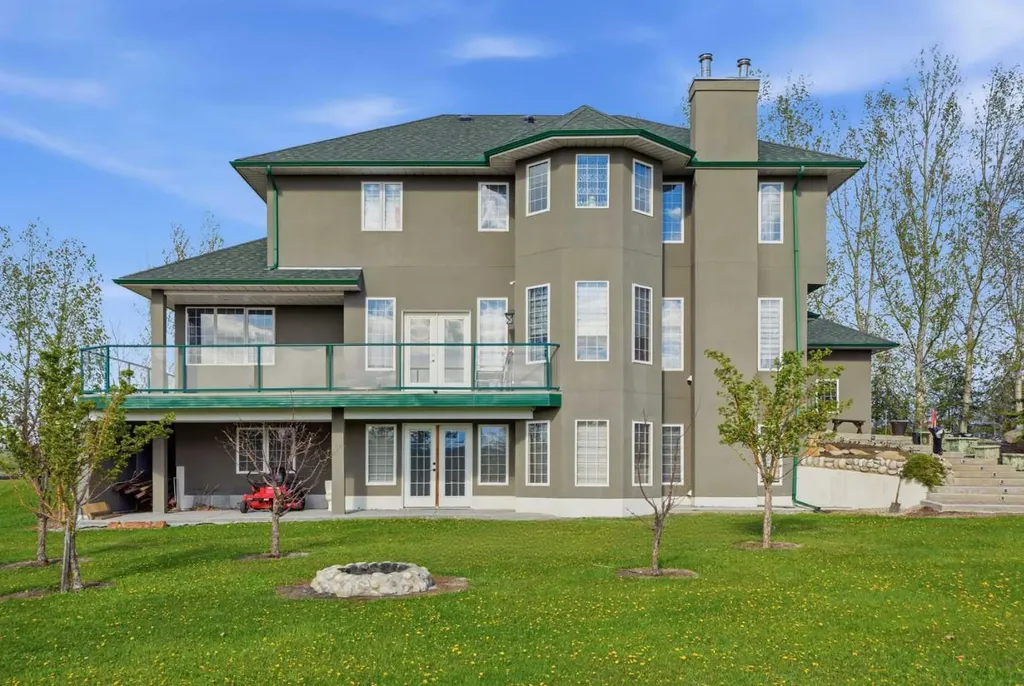 263089 Range Road 293 Rural Rocky View County AB T4A 0N4