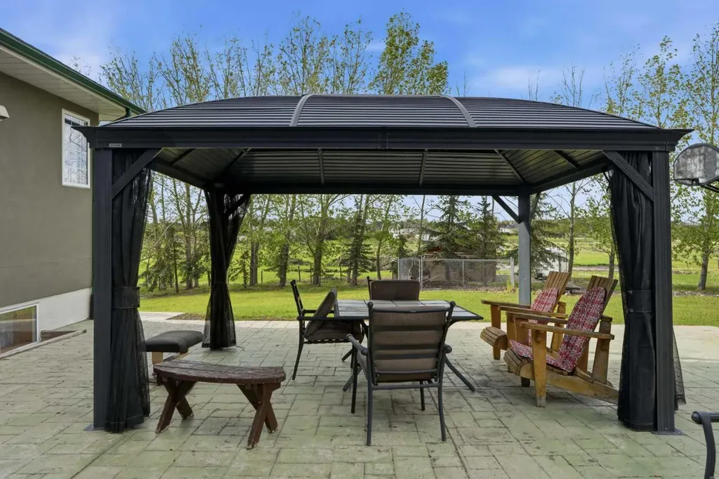 263089 Range Road 293 Rural Rocky View County AB T4A 0N4