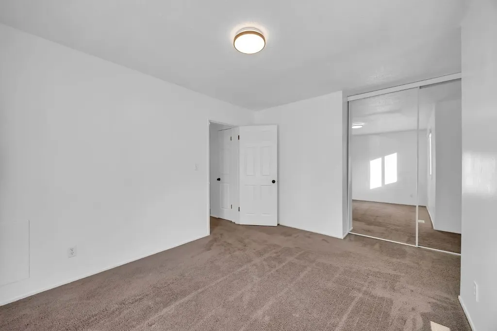 219 90 Avenue SE Calgary AB T2J0A3