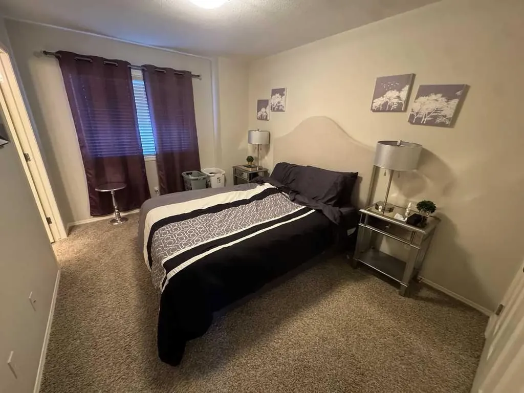 183 Lynx Road N Lethbridge AB T1H6Z5