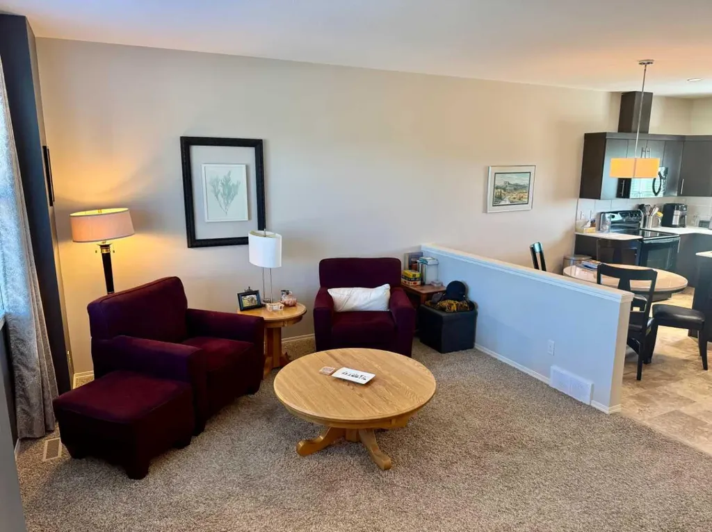 183 Lynx Road N Lethbridge AB T1H6Z5