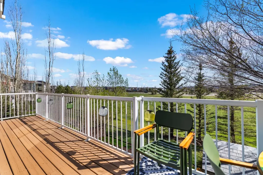 91 Evanspark Terrace NW Calgary AB T3P 0B5