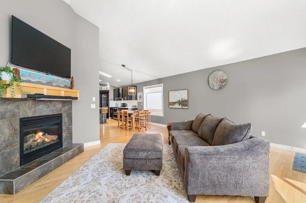 91 Evanspark Terrace NW Calgary AB T3P 0B5