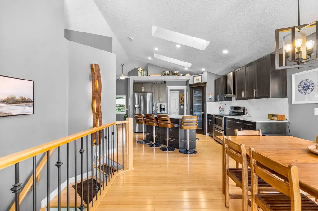 91 Evanspark Terrace NW Calgary AB T3P 0B5