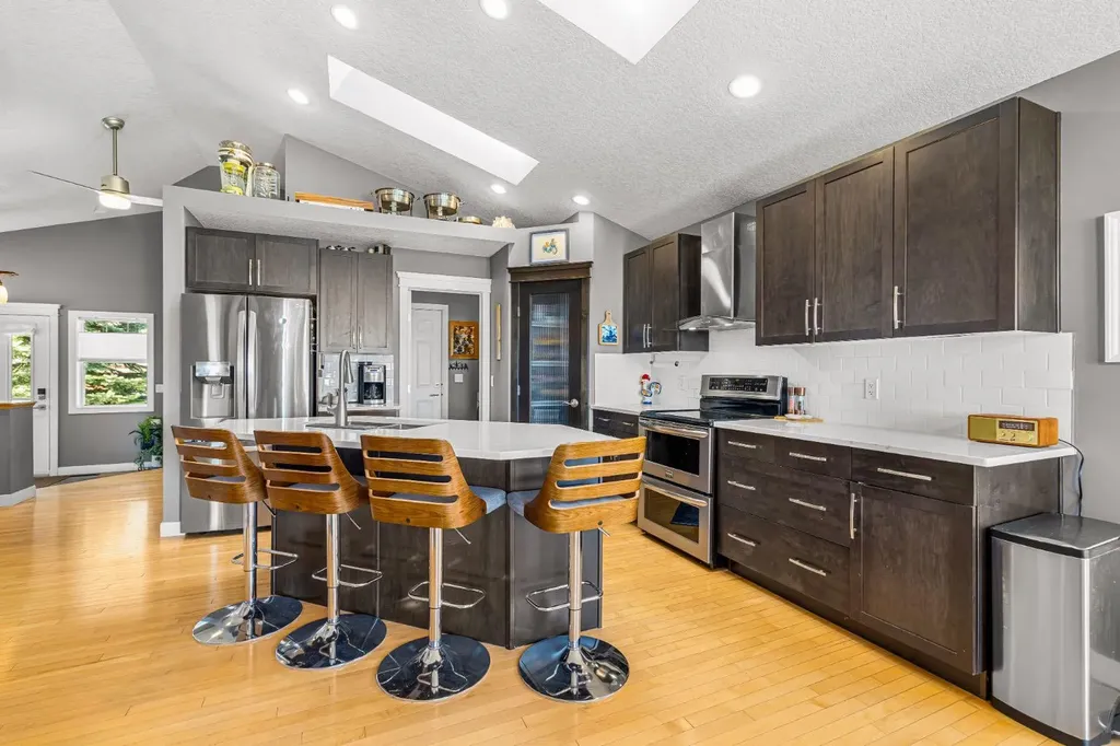91 Evanspark Terrace NW Calgary AB T3P 0B5