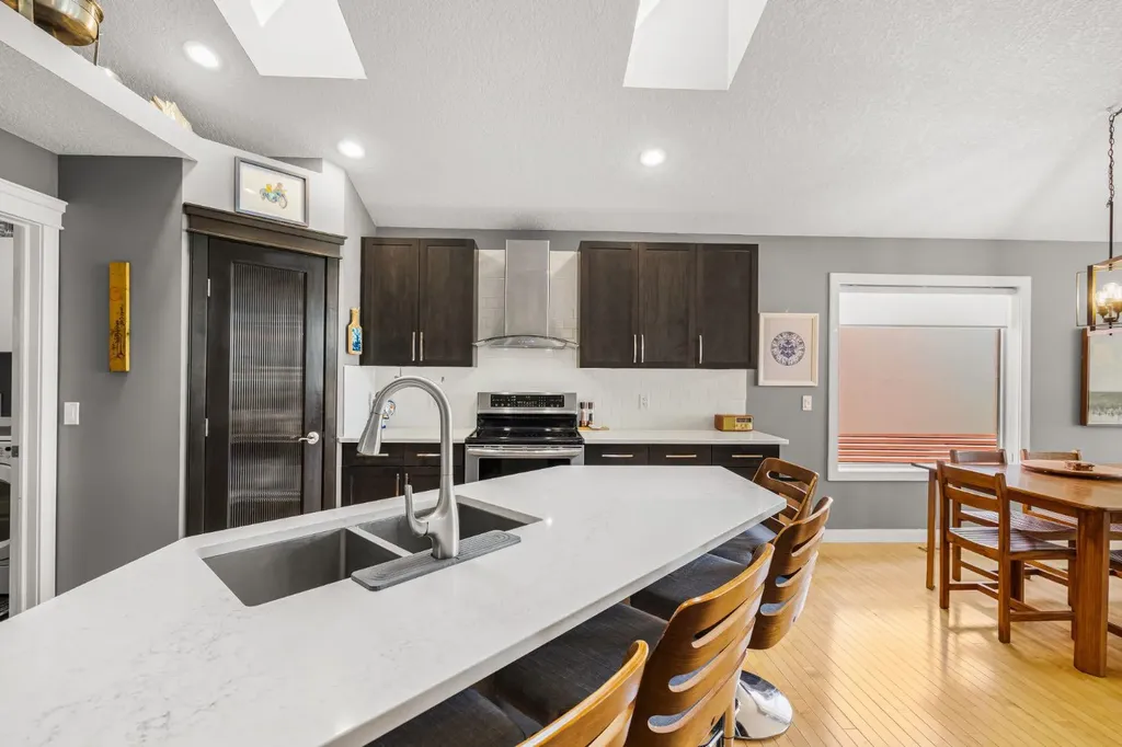 91 Evanspark Terrace NW Calgary AB T3P 0B5