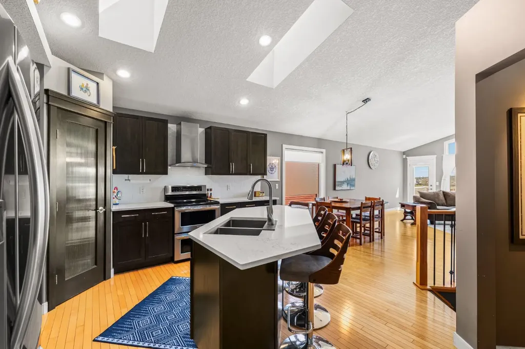 91 Evanspark Terrace NW Calgary AB T3P 0B5