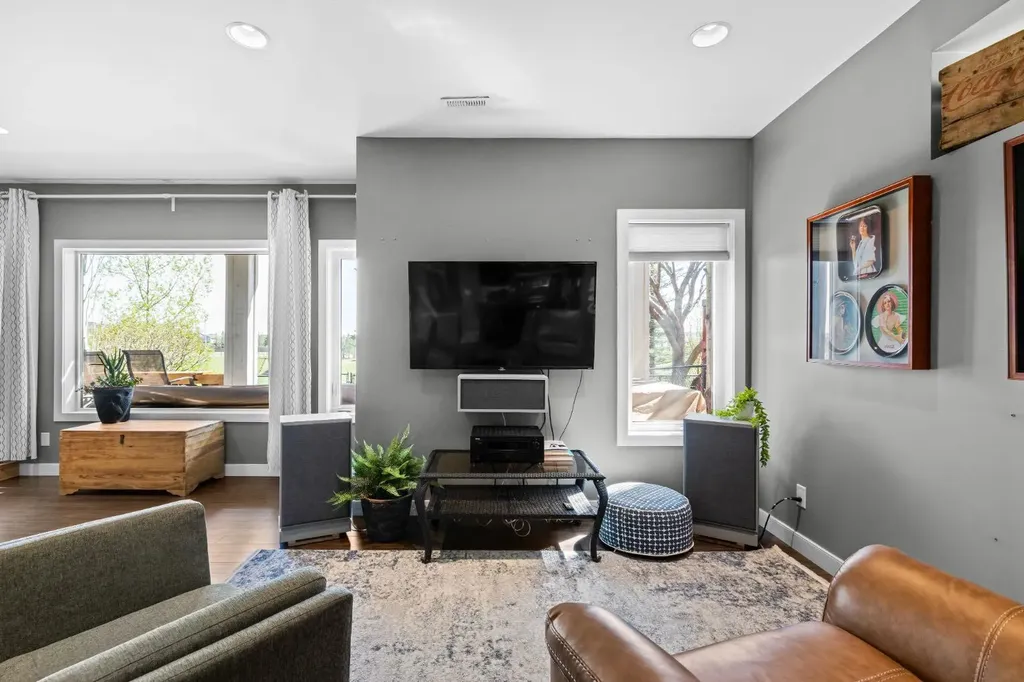 91 Evanspark Terrace NW Calgary AB T3P 0B5