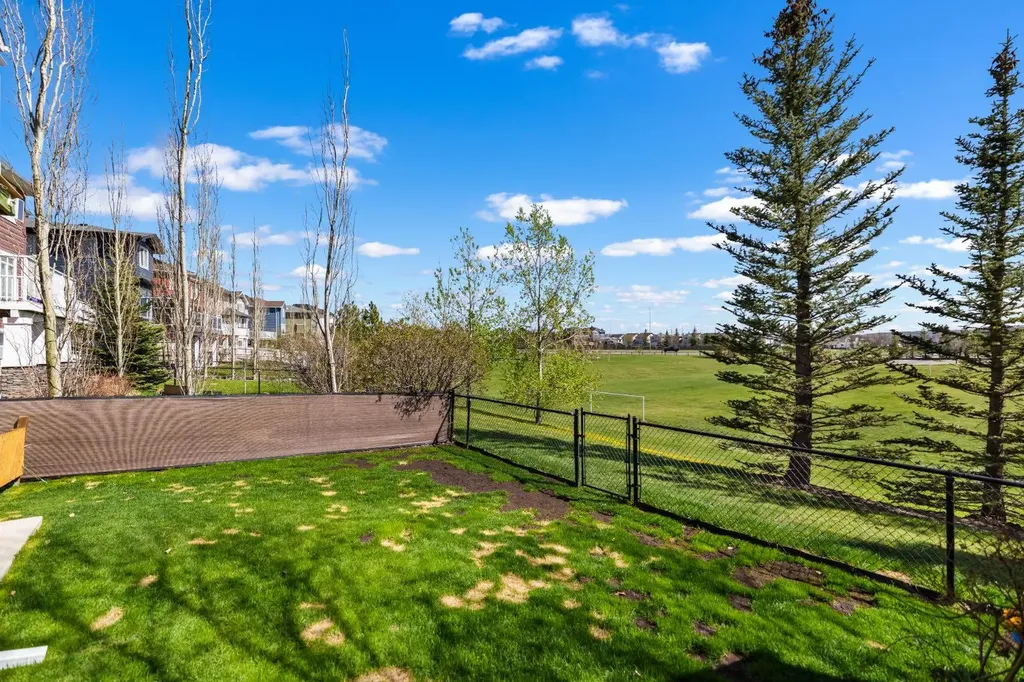 91 Evanspark Terrace NW Calgary AB T3P 0B5