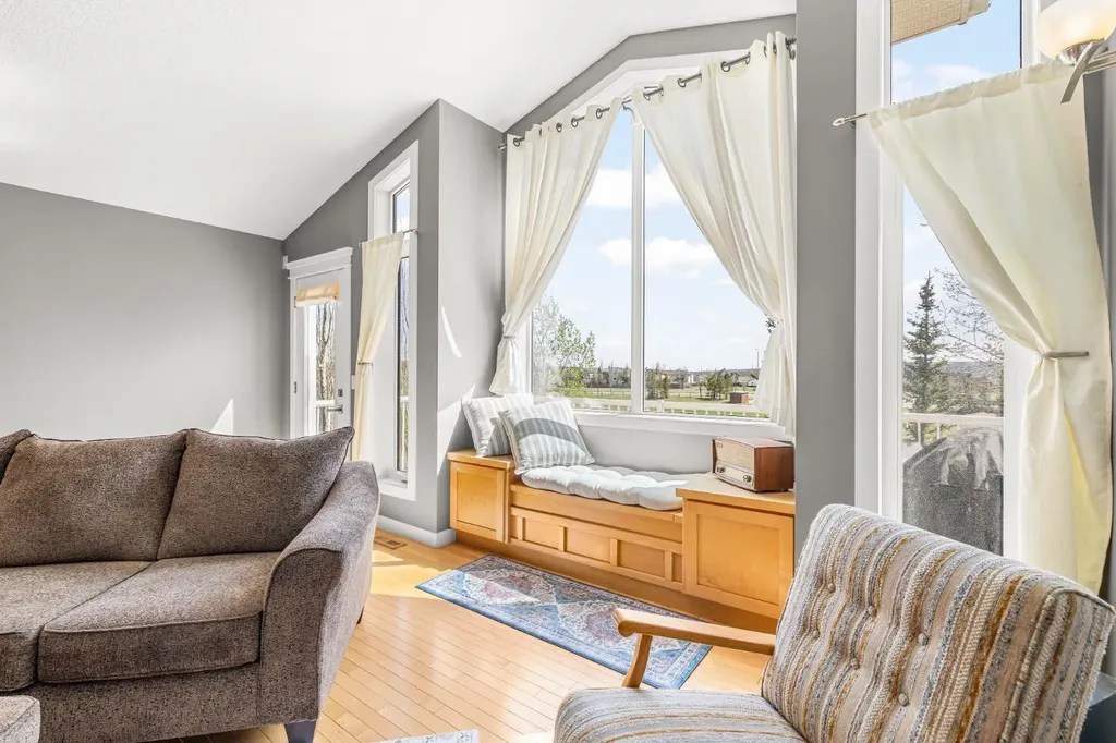 91 Evanspark Terrace NW Calgary AB T3P 0B5