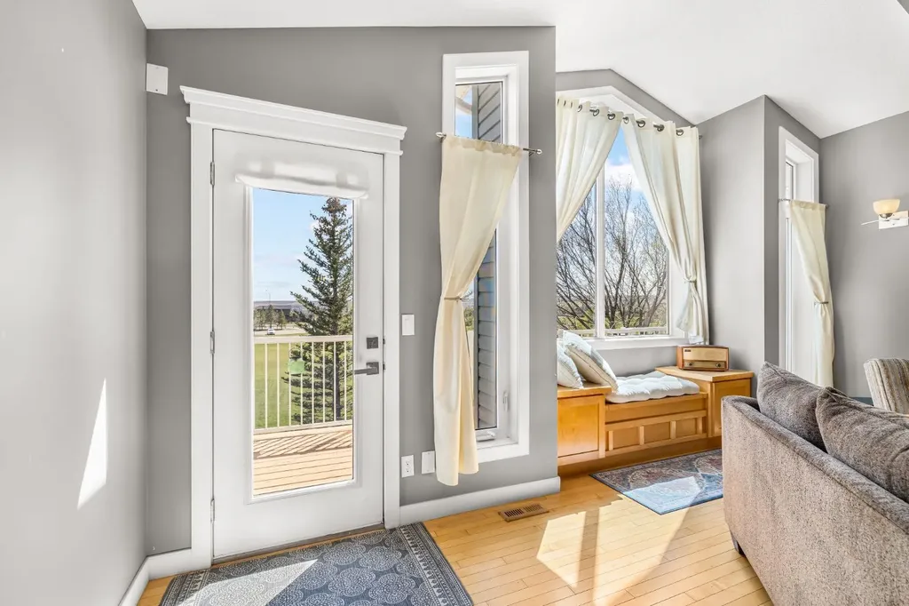 91 Evanspark Terrace NW Calgary AB T3P 0B5
