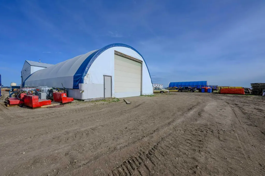 10350 144 Avenue Clairmont AB T8V 7S9