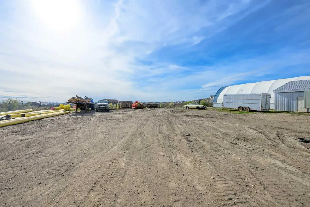10350 144 Avenue Clairmont AB T8V 7S9