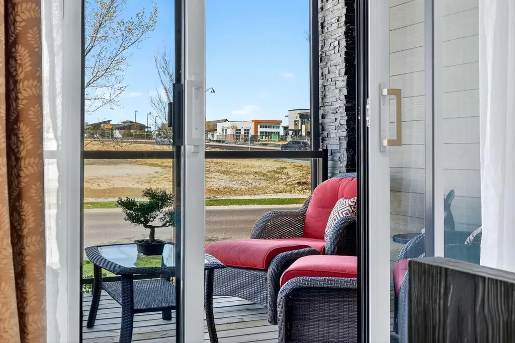 1949 Mahogany Boulevard SE Calgary AB T3M 3P4