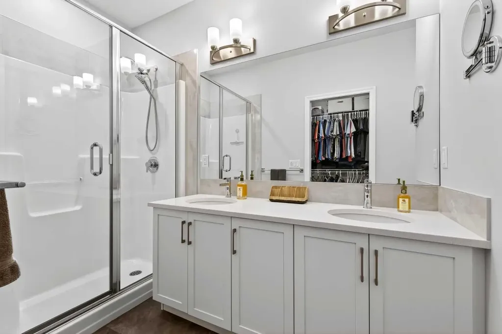 1949 Mahogany Boulevard SE Calgary AB T3M 3P4
