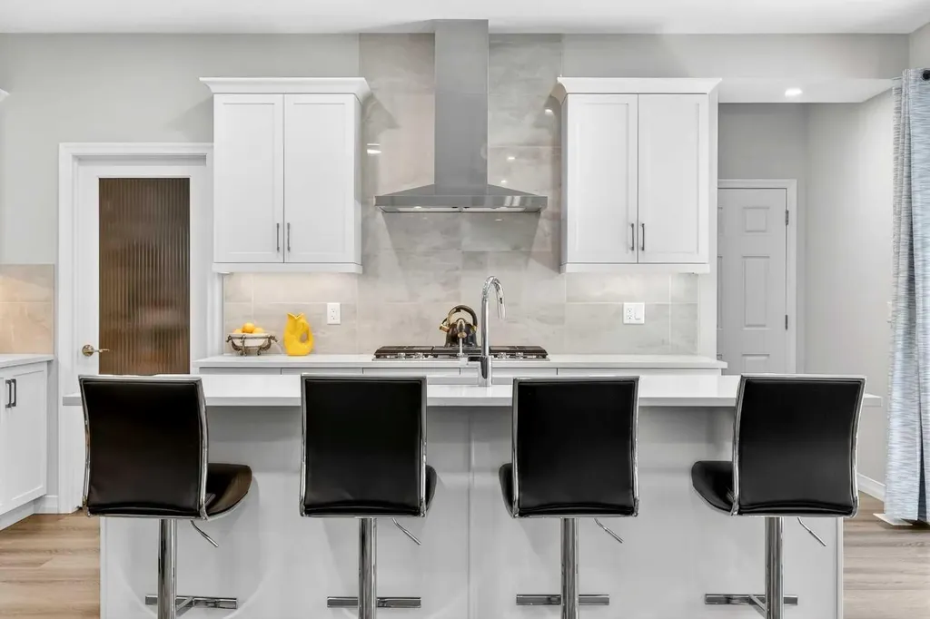 1949 Mahogany Boulevard SE Calgary AB T3M 3P4