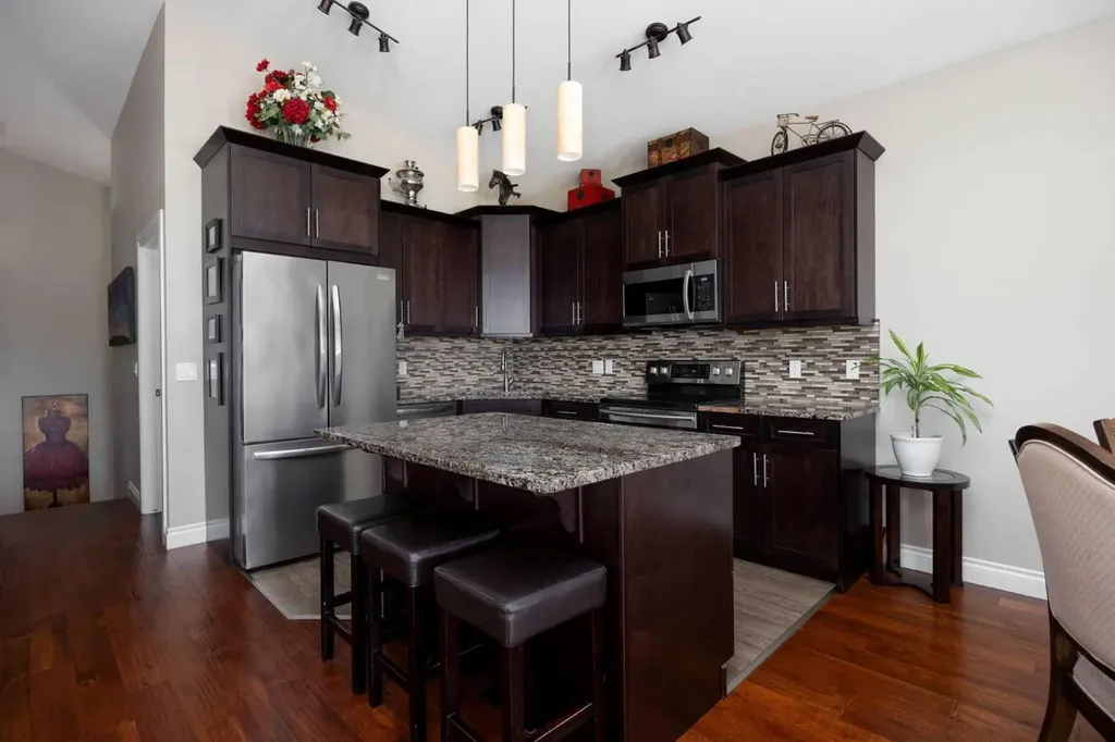 116 Dakin Drive Fort Mcmurray AB T9K 0Z8