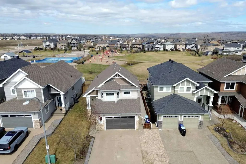 116 Dakin Drive Fort Mcmurray AB T9K 0Z8