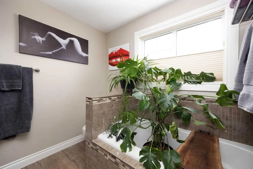 116 Dakin Drive Fort Mcmurray AB T9K 0Z8