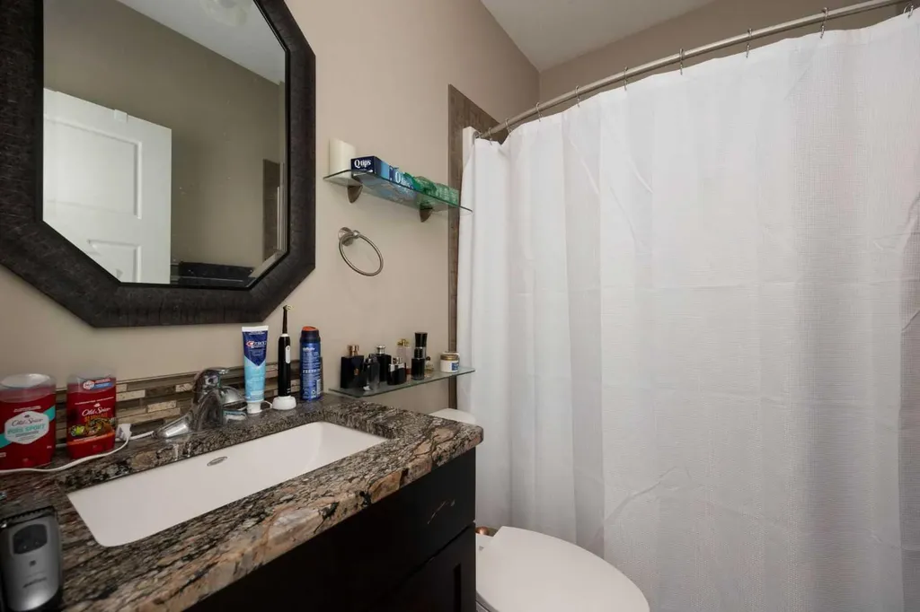 116 Dakin Drive Fort Mcmurray AB T9K 0Z8