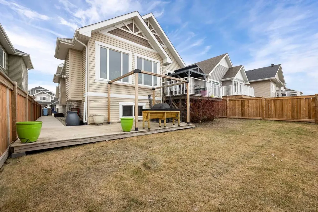 116 Dakin Drive Fort Mcmurray AB T9K 0Z8