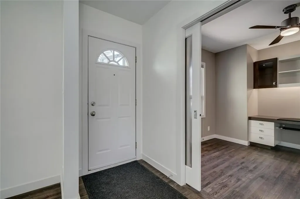 2203 25 Avenue NW Calgary AB T2M 2C2