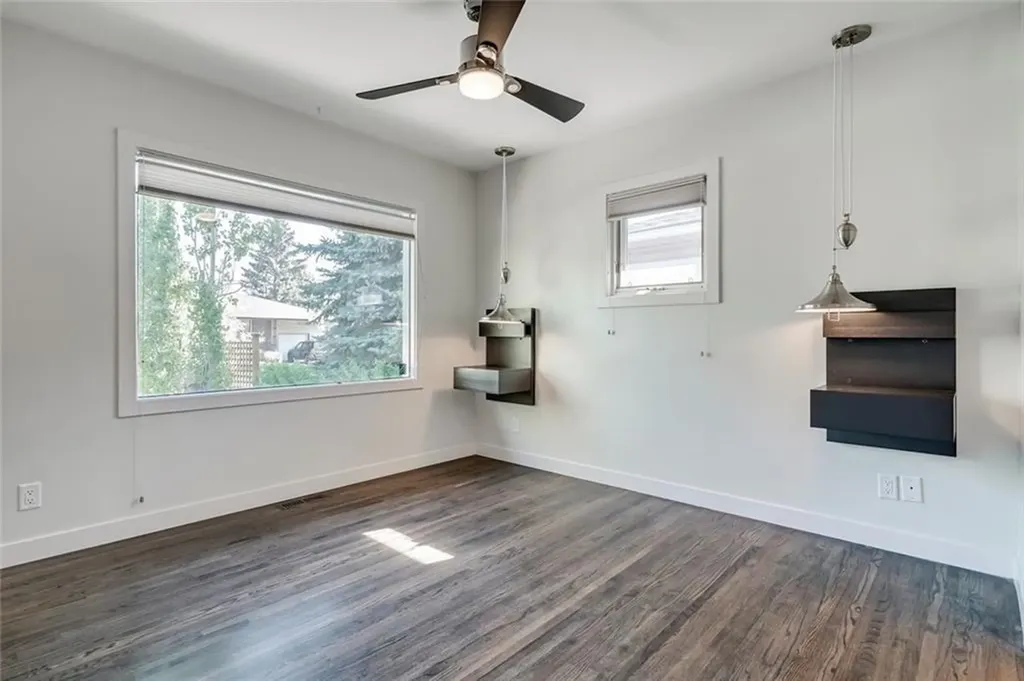 2203 25 Avenue NW Calgary AB T2M 2C2