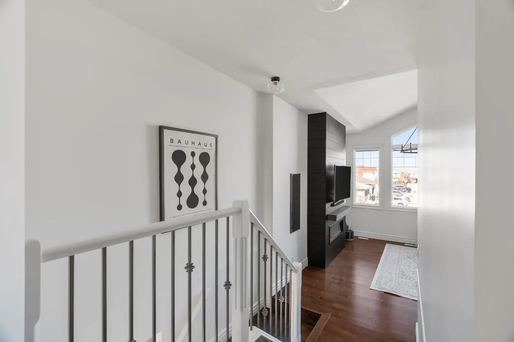 379 Williams Drive Fort Mcmurray AB T9H5R1