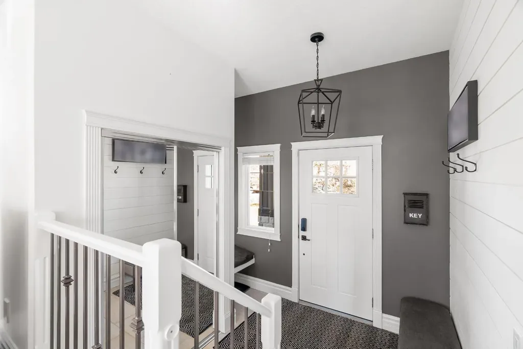 379 Williams Drive Fort Mcmurray AB T9H5R1