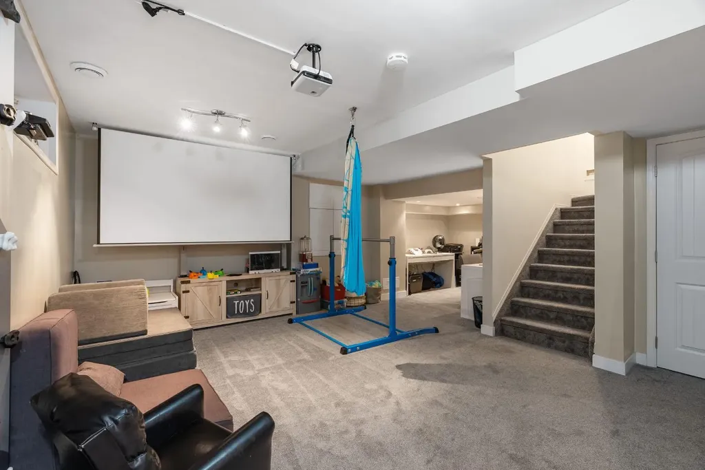 379 Williams Drive Fort Mcmurray AB T9H5R1