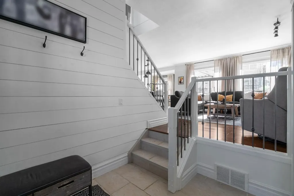 379 Williams Drive Fort Mcmurray AB T9H5R1