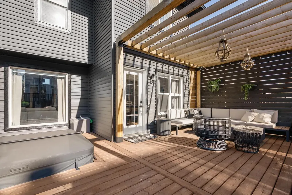 379 Williams Drive Fort Mcmurray AB T9H5R1