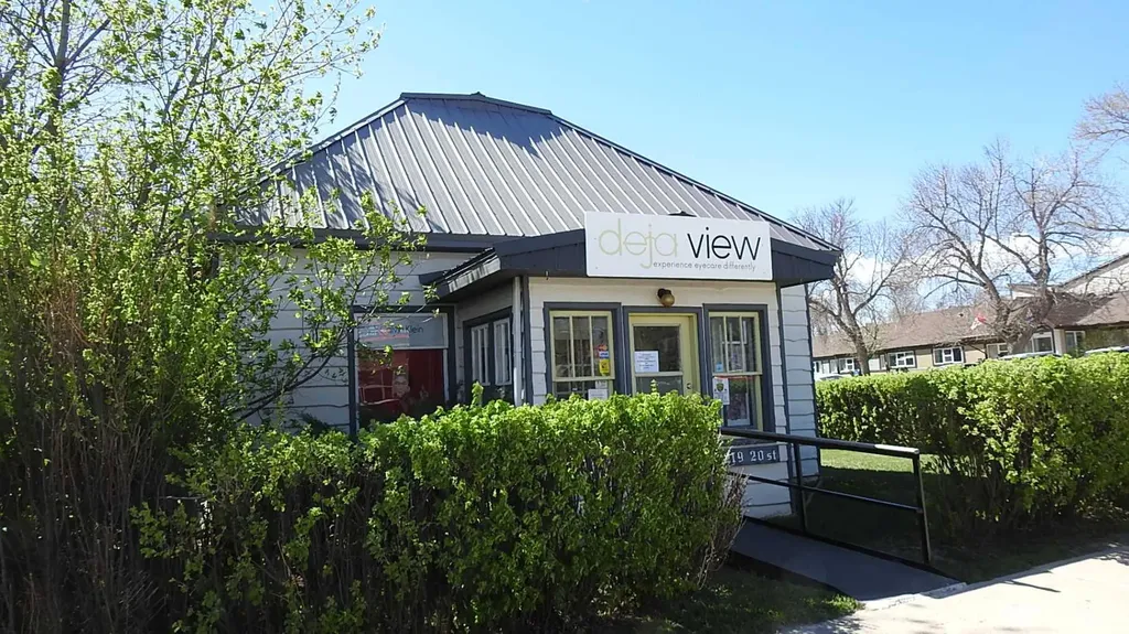 2219 20 Street Nanton AB T0L 1R0