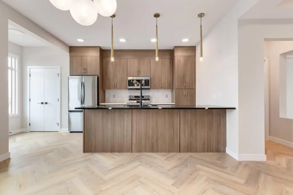 442 River Avenue Cochrane AB T4C3B8