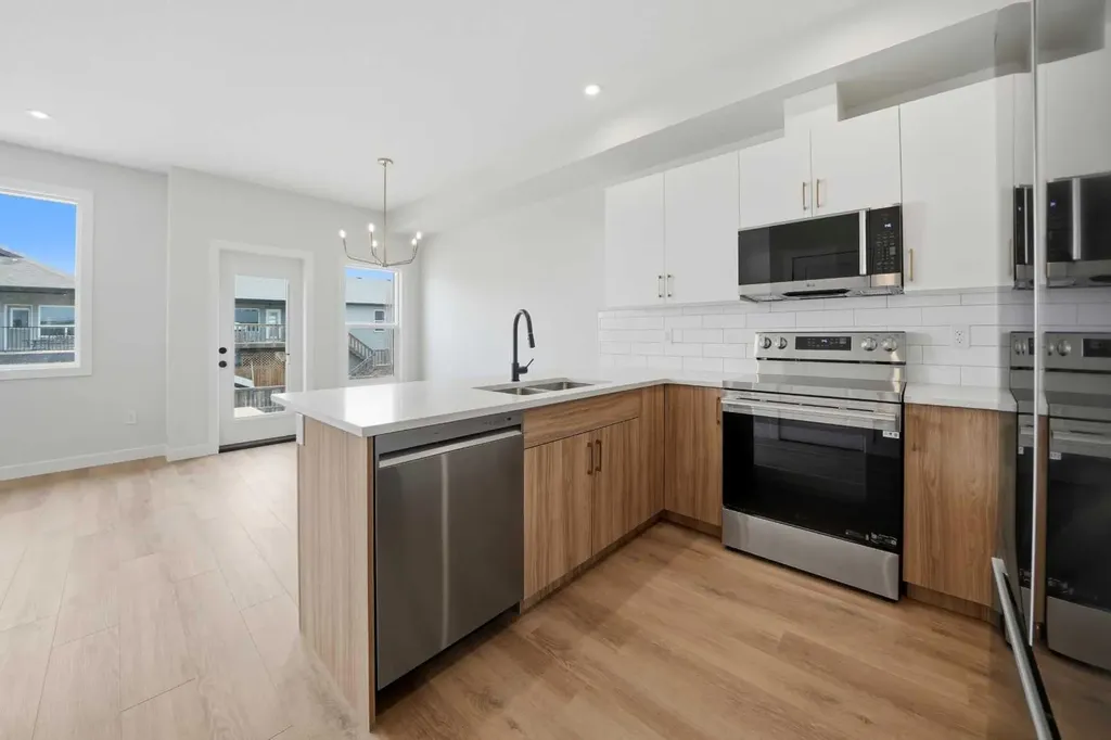 1 Pinnacle Close Blackfalds AB T4M 0M3