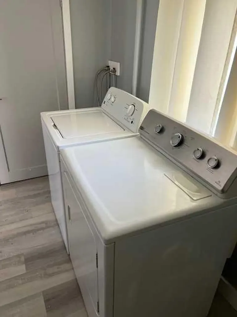 5269 52 Street Mayerthorpe AB T0E 1N0