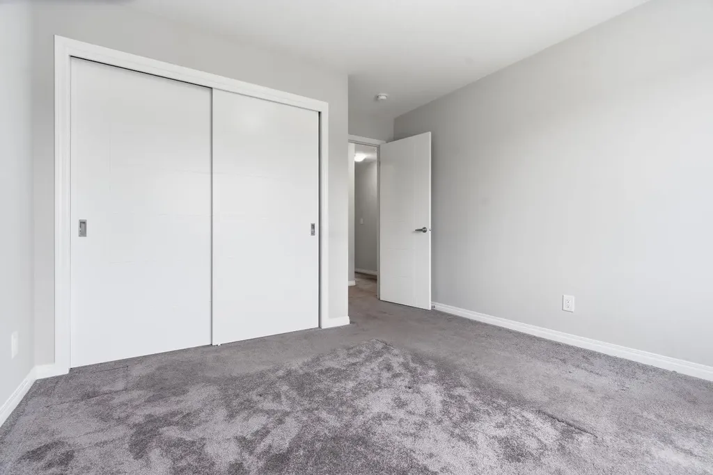 127 Carrington Crescent NW Calgary AB T3P 1R2