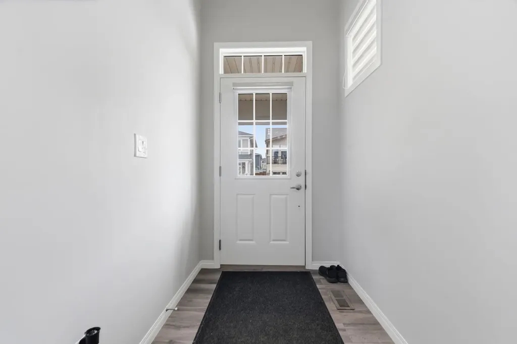 127 Carrington Crescent NW Calgary AB T3P 1R2