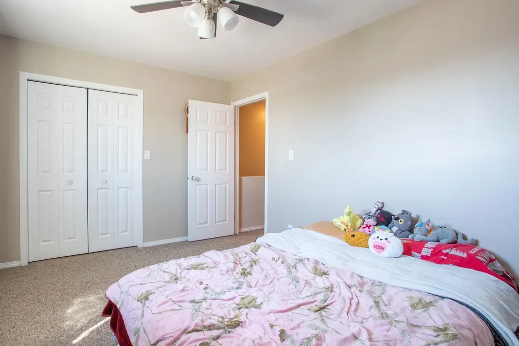 4728 18 Street Lloydminster SK S9V 1N9