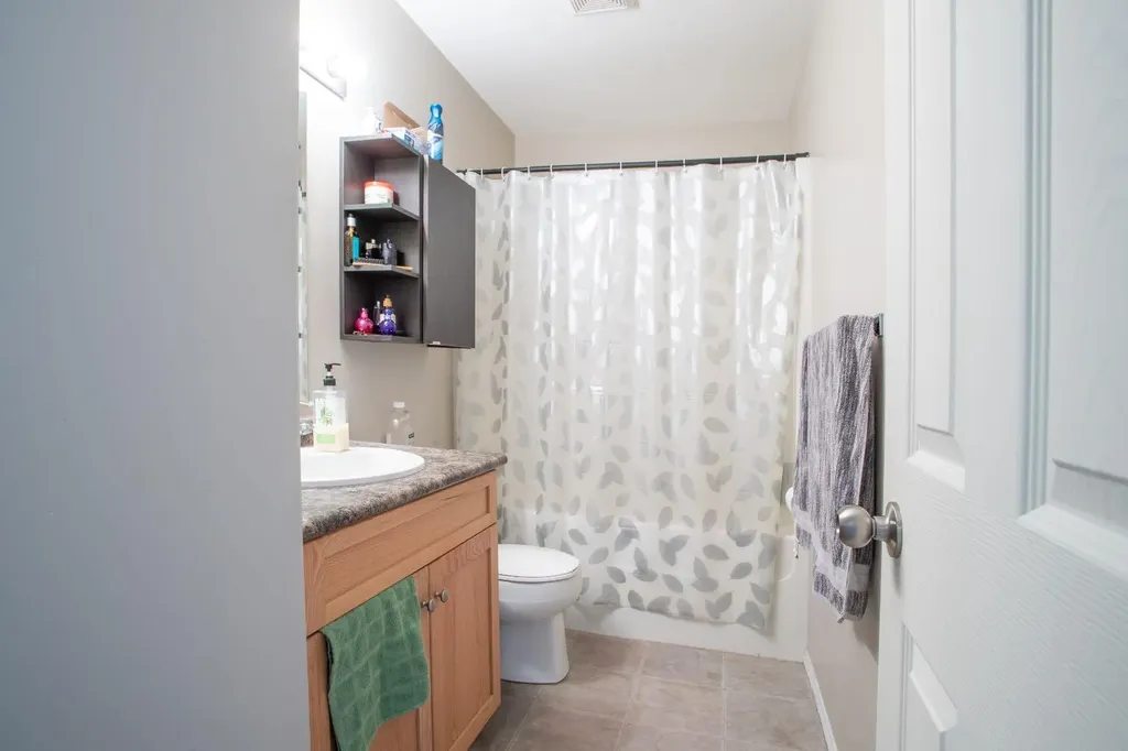 4728 18 Street Lloydminster SK S9V 1N9