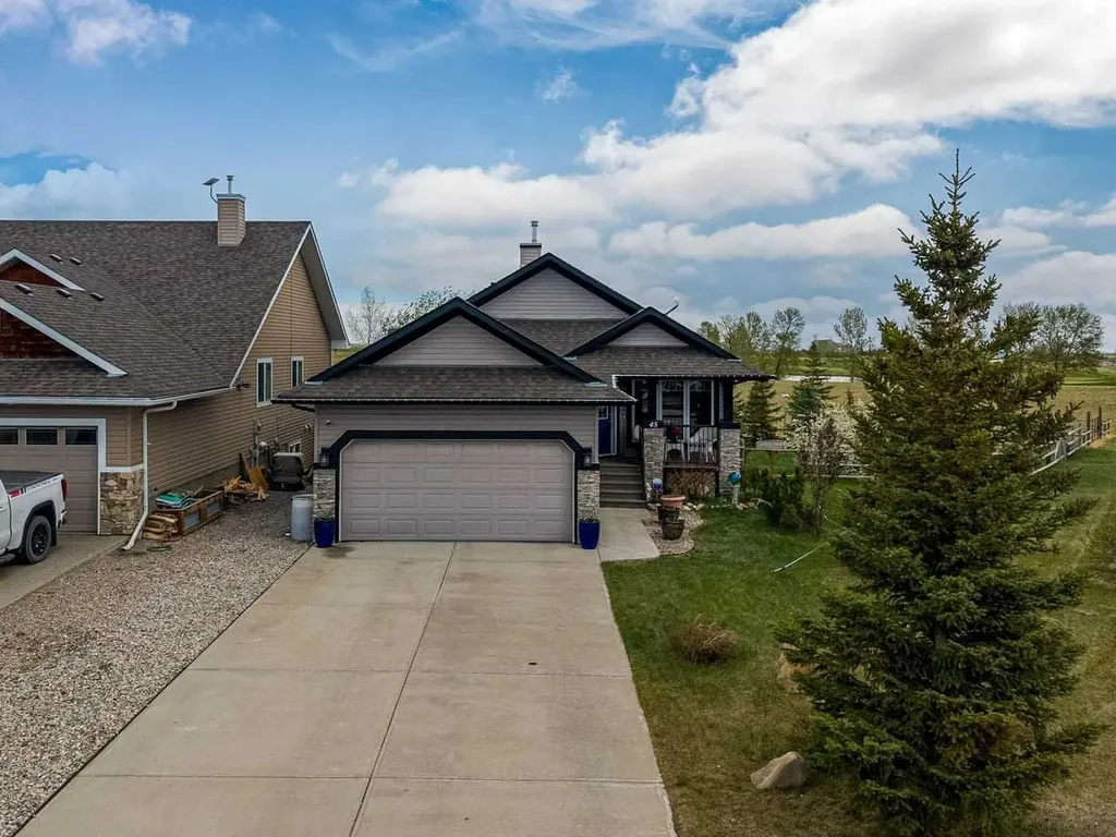 45 Wyndham Park Way Carseland AB T0J 0M0