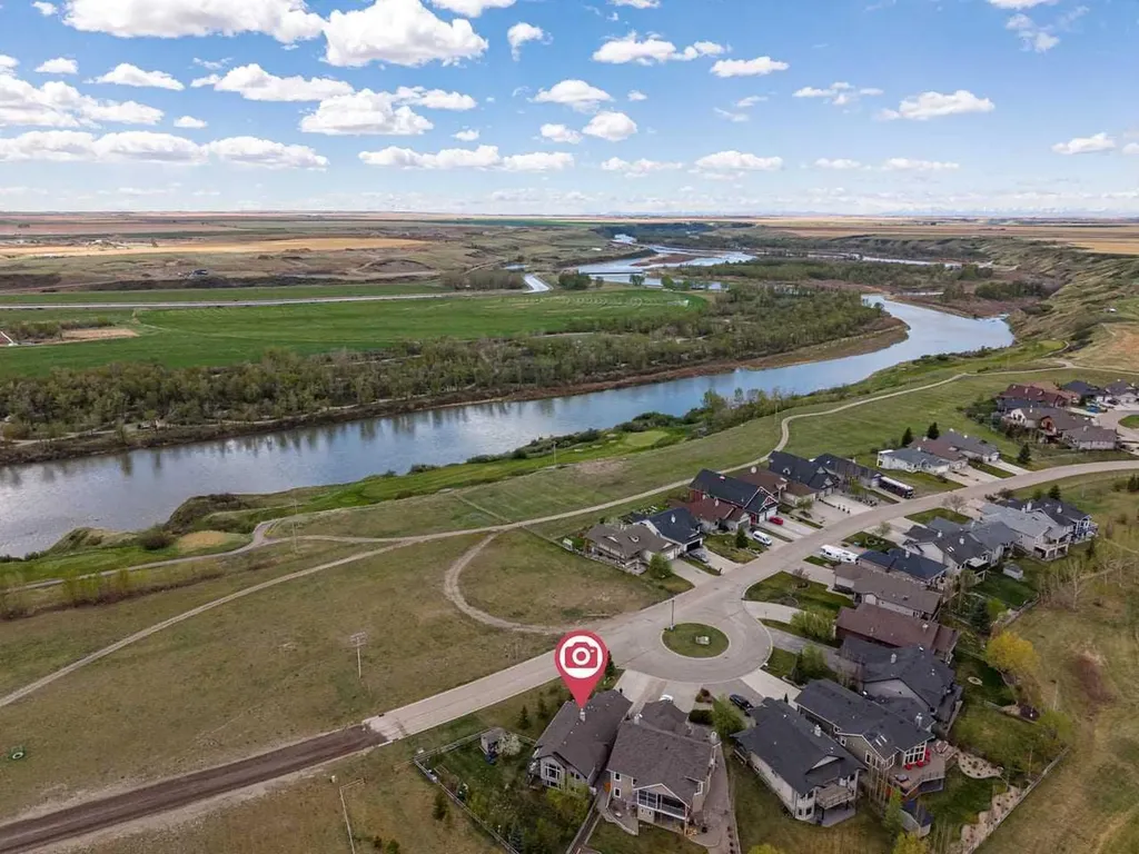 45 Wyndham Park Way Carseland AB T0J 0M0