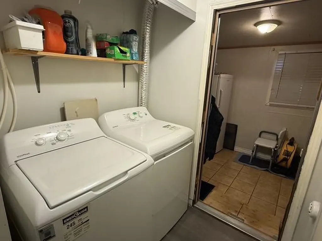 315 Minto Street Granum AB T0L1A0