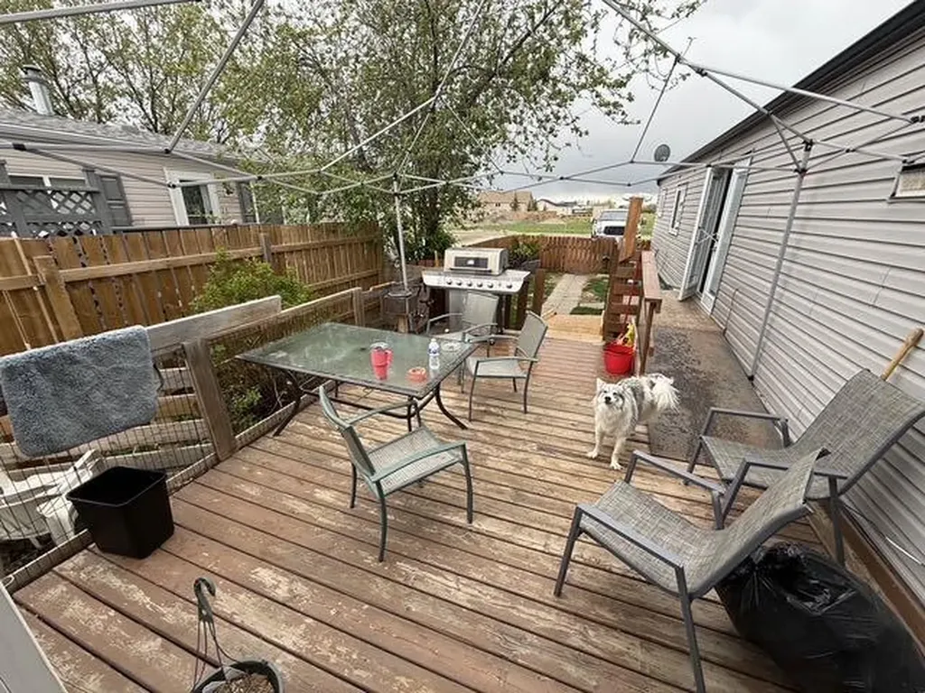315 Minto Street Granum AB T0L1A0