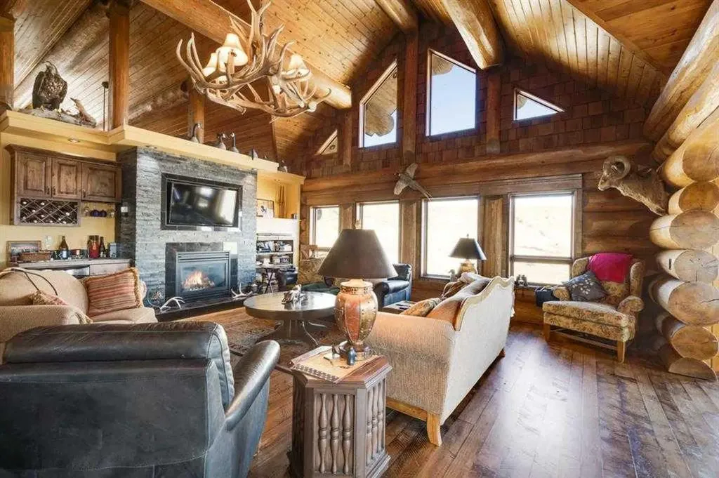 21468 Range Road 13 Bindloss AB T0J0H0