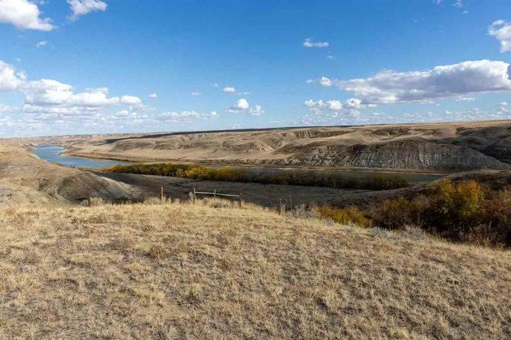 21468 Range Road 13 Bindloss AB T0J0H0