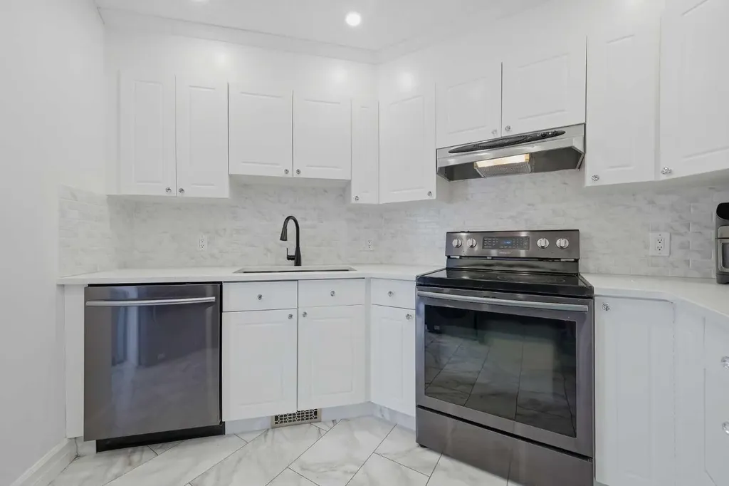 55 Ross Place Crossfield AB T0M 0S0
