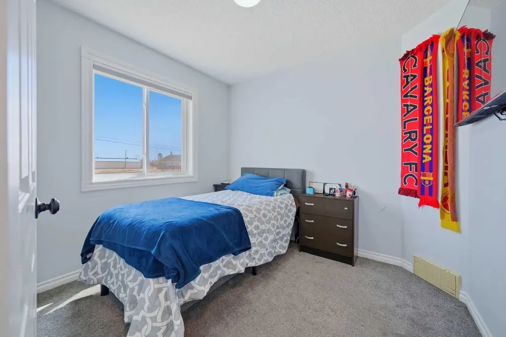 55 Ross Place Crossfield AB T0M 0S0