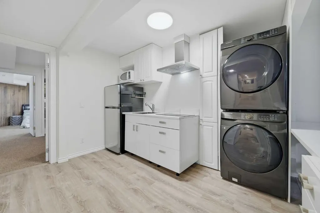 55 Ross Place Crossfield AB T0M 0S0
