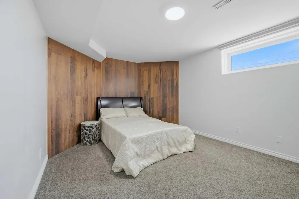 55 Ross Place Crossfield AB T0M 0S0